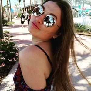 Meet your Posher, Taniusha